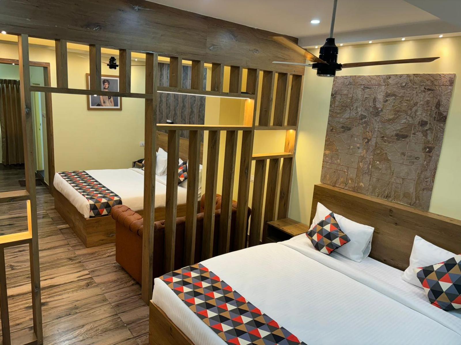 Forest Transit Hotel Kojambuttúr Kültér fotó